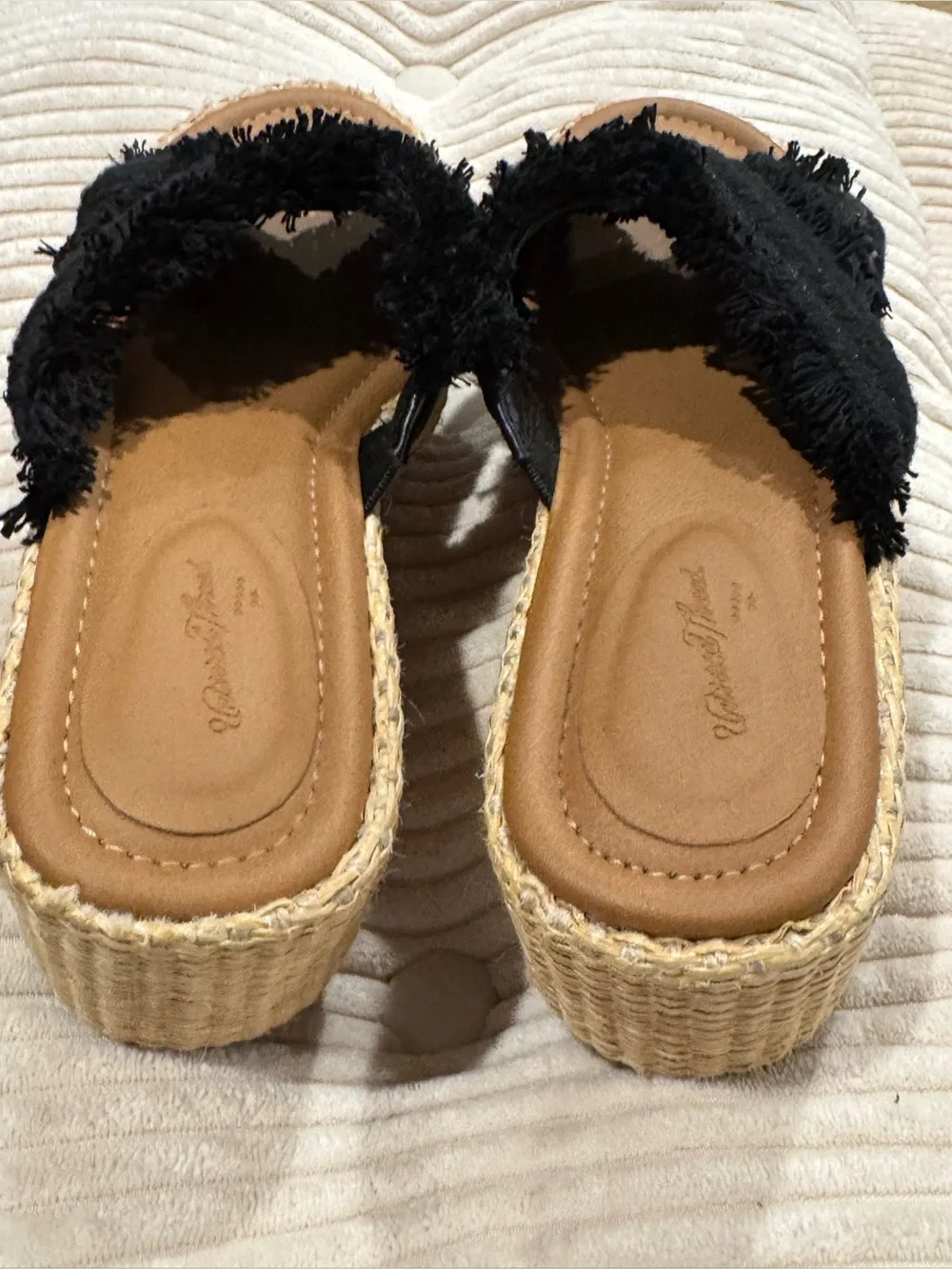Universal Thread Womens Fringed Black Woven Platform Wedge Slide Sandals size 8